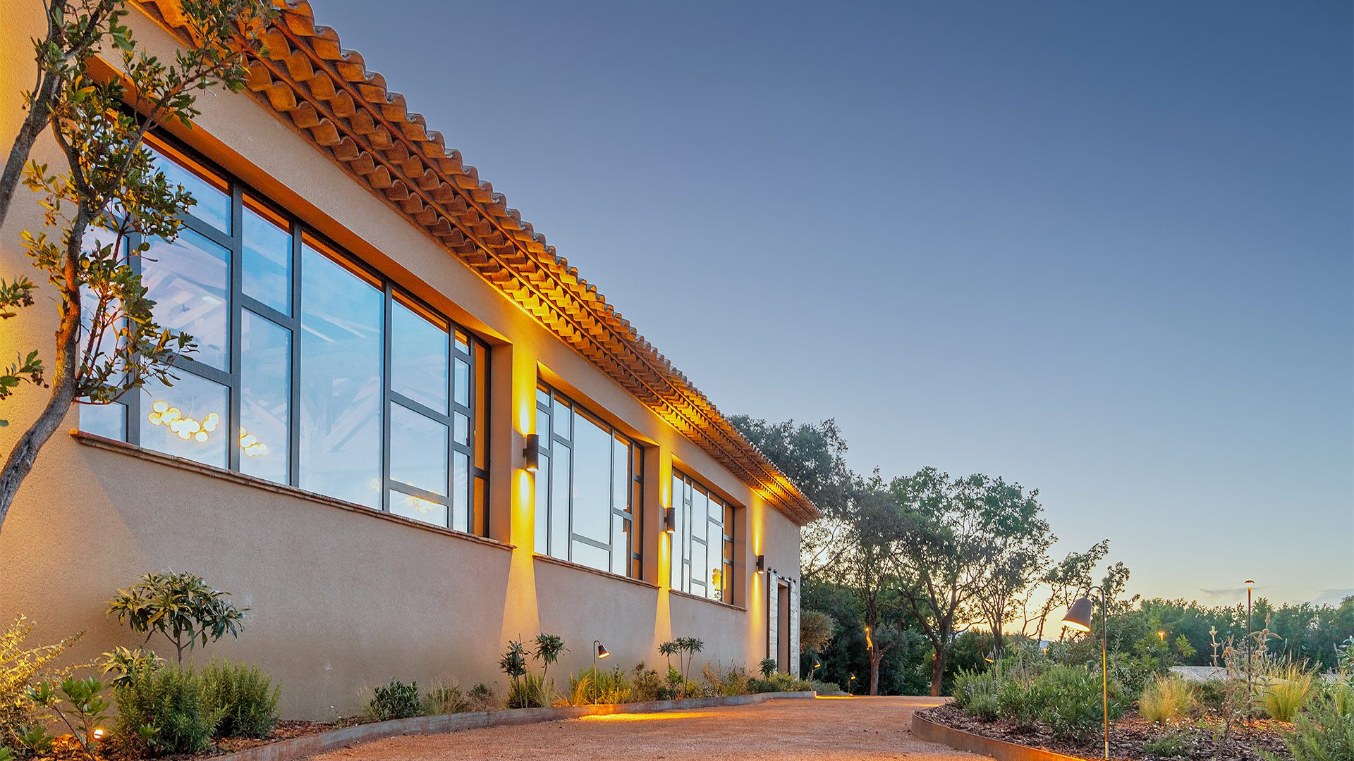 Construction, permis de construction, mission d'architecture pour Bâtisse Tropez à Gassin - Image 2