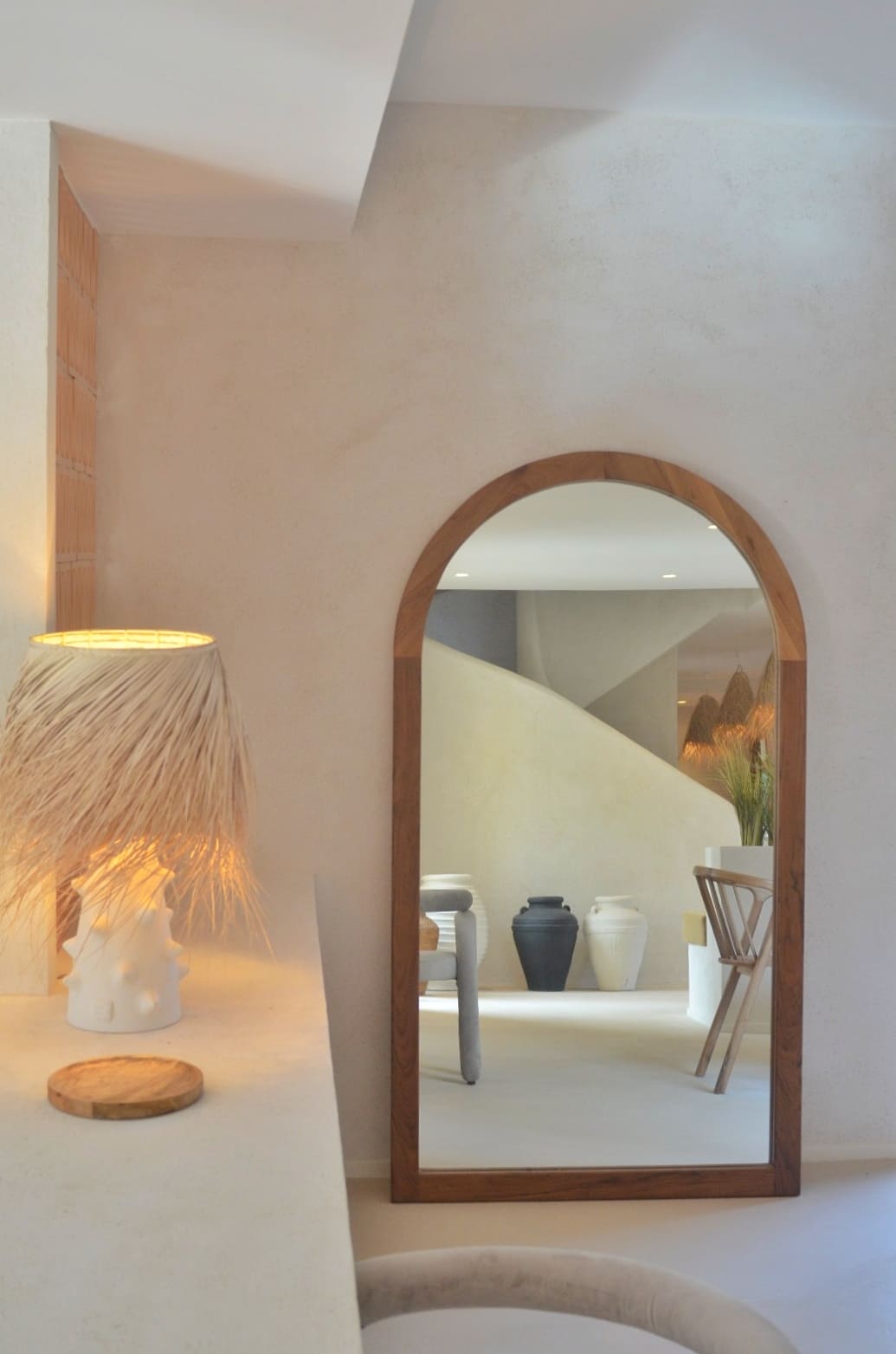 Photo de détails architecturaux blanc de réalisation 30 - Agence Boris Folli - Architecture des Caps