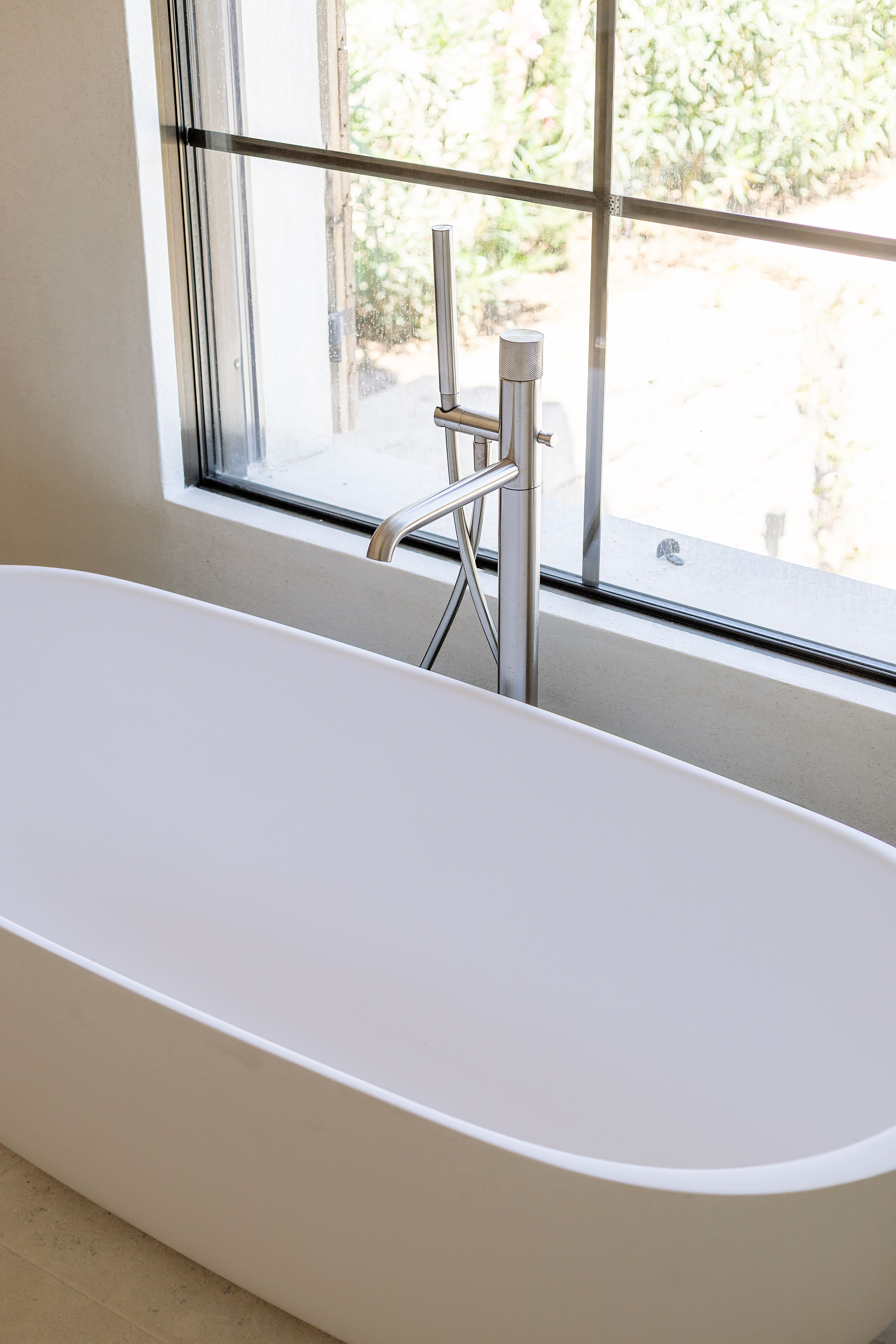 Photo de détails architecturaux blanc de réalisation 6 - Agence Boris Folli - Architecture des Caps