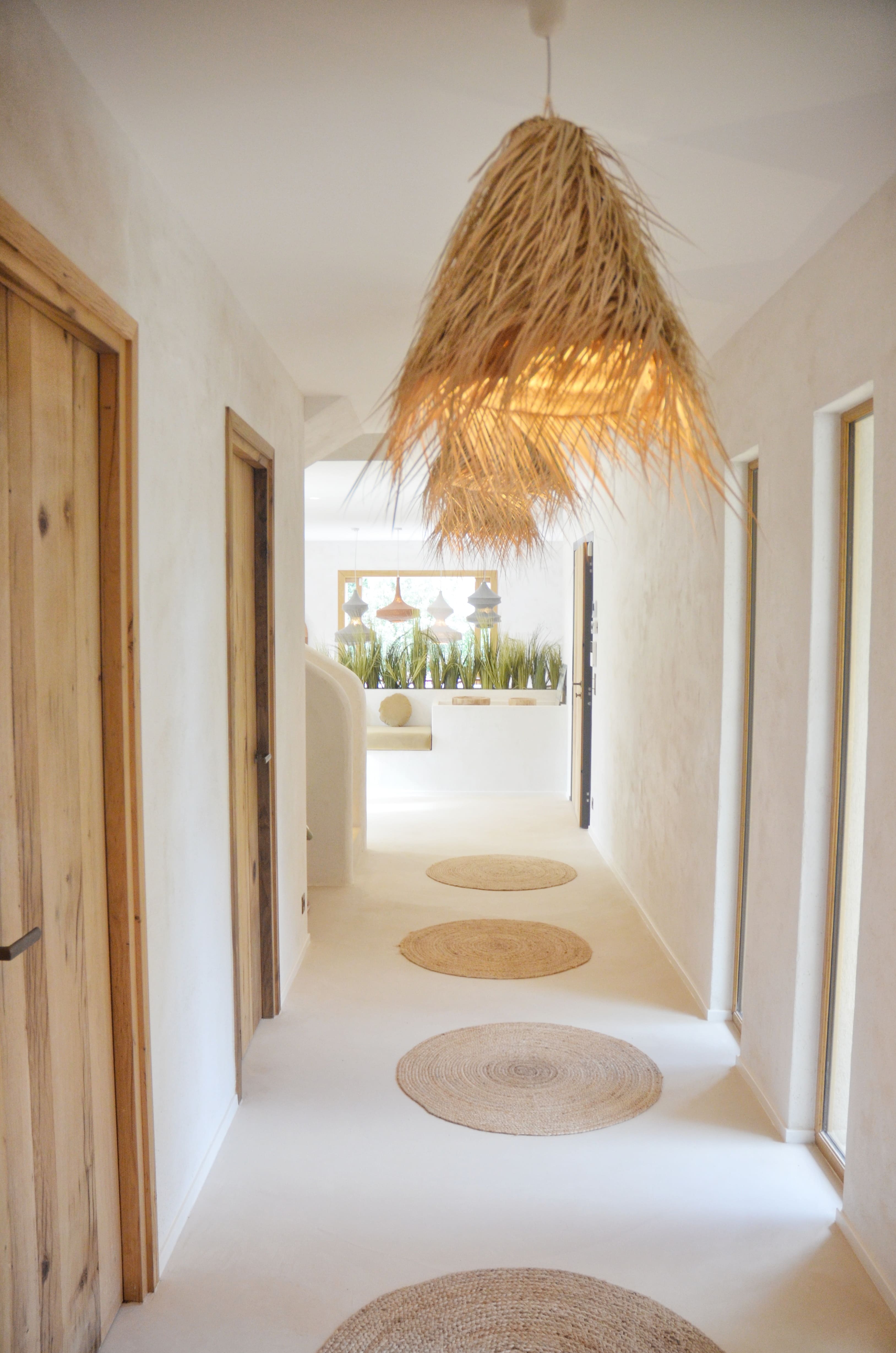 Photo de détails architecturaux blanc de réalisation 9 - Agence Boris Folli - Architecture des Caps