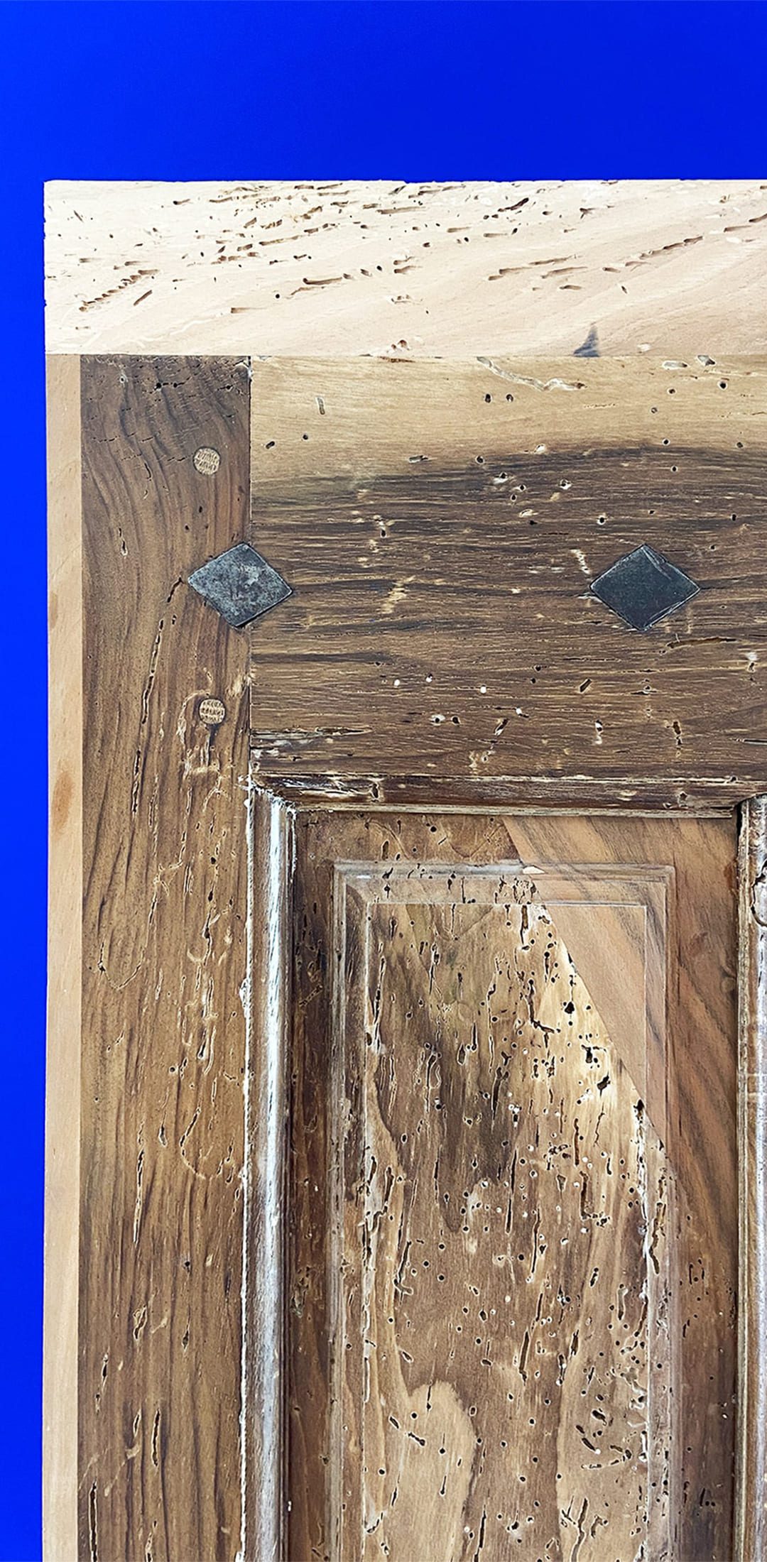 Photo de détails architecturaux bleu de réalisation 10 - Agence Boris Folli - Architecture des Caps