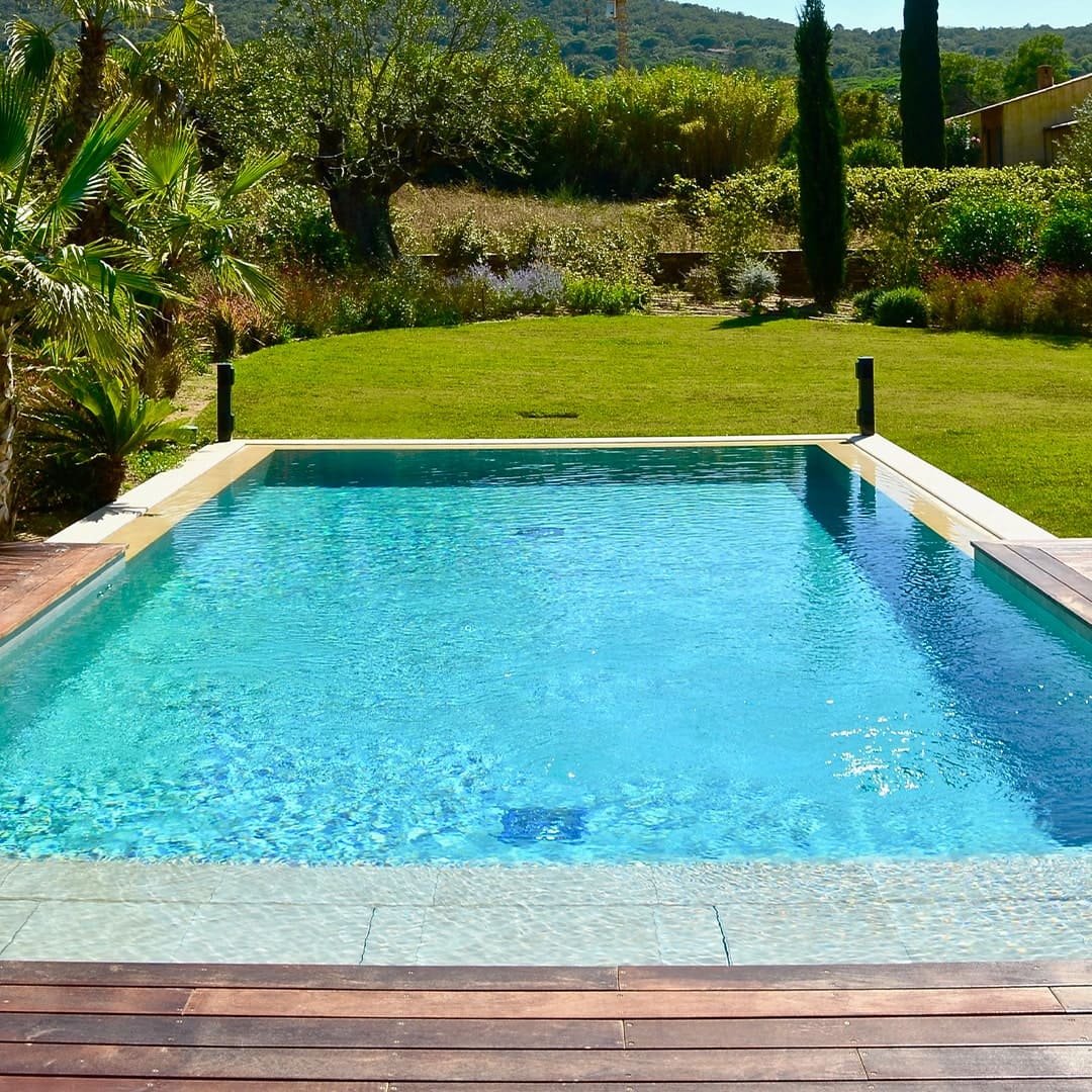 Photo de détails architecturaux bleu de réalisation 5 - Agence Boris Folli - Architecture des Caps