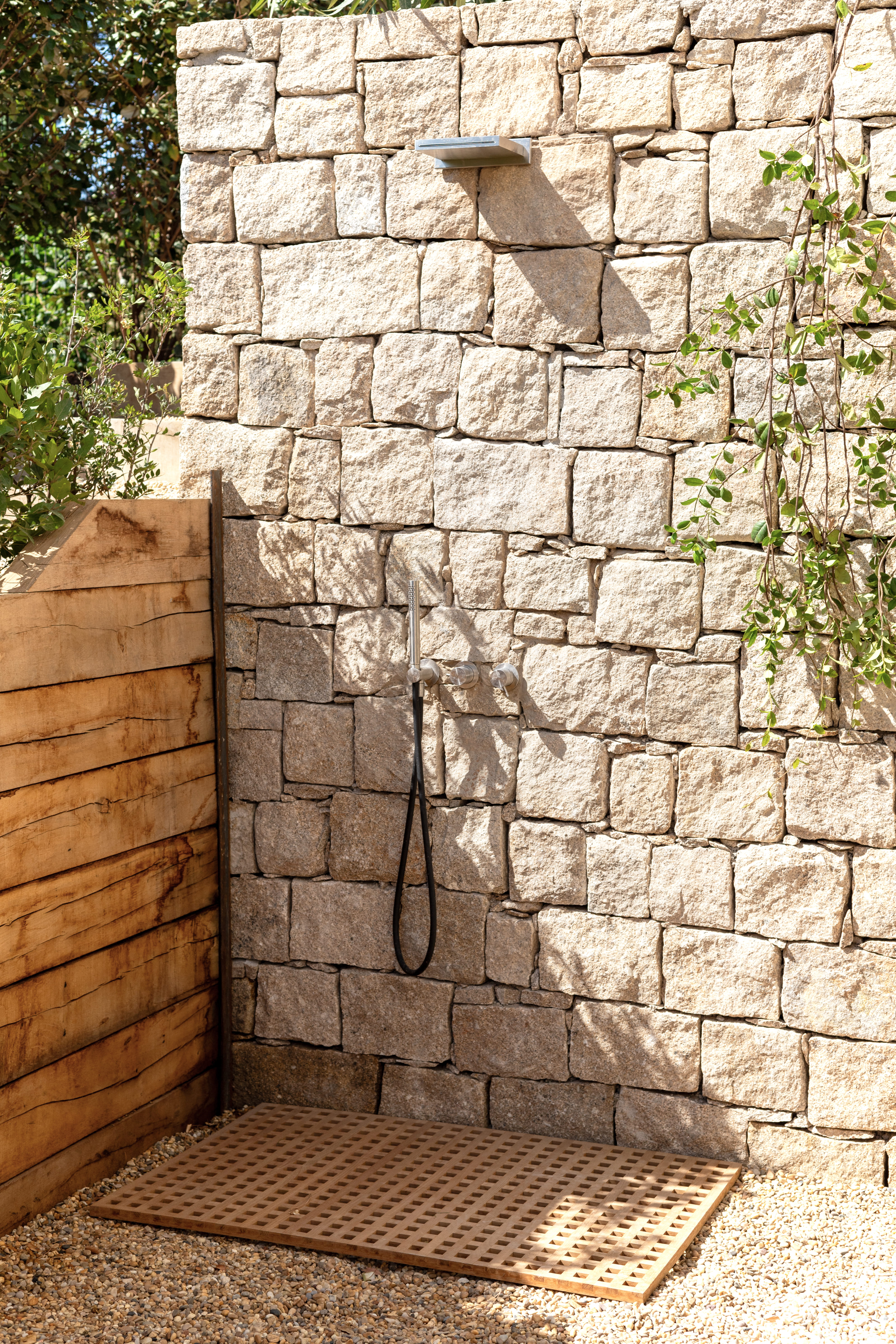 Photo de détails architecturaux gris de réalisation 1 - Agence Boris Folli - Architecture des Caps