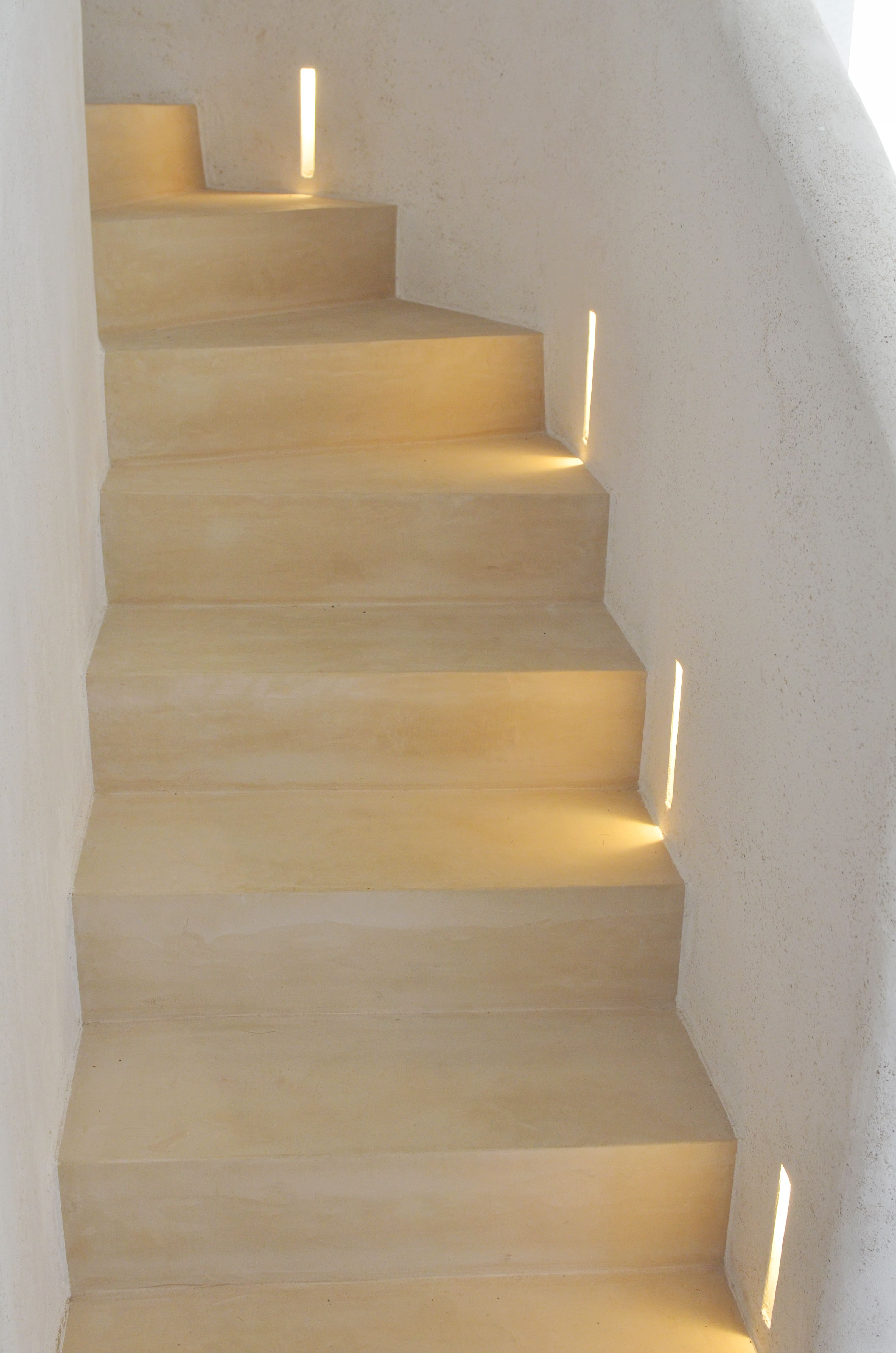 Photo de détails architecturaux jaune de réalisation 3 - Agence Boris Folli - Architecture des Caps