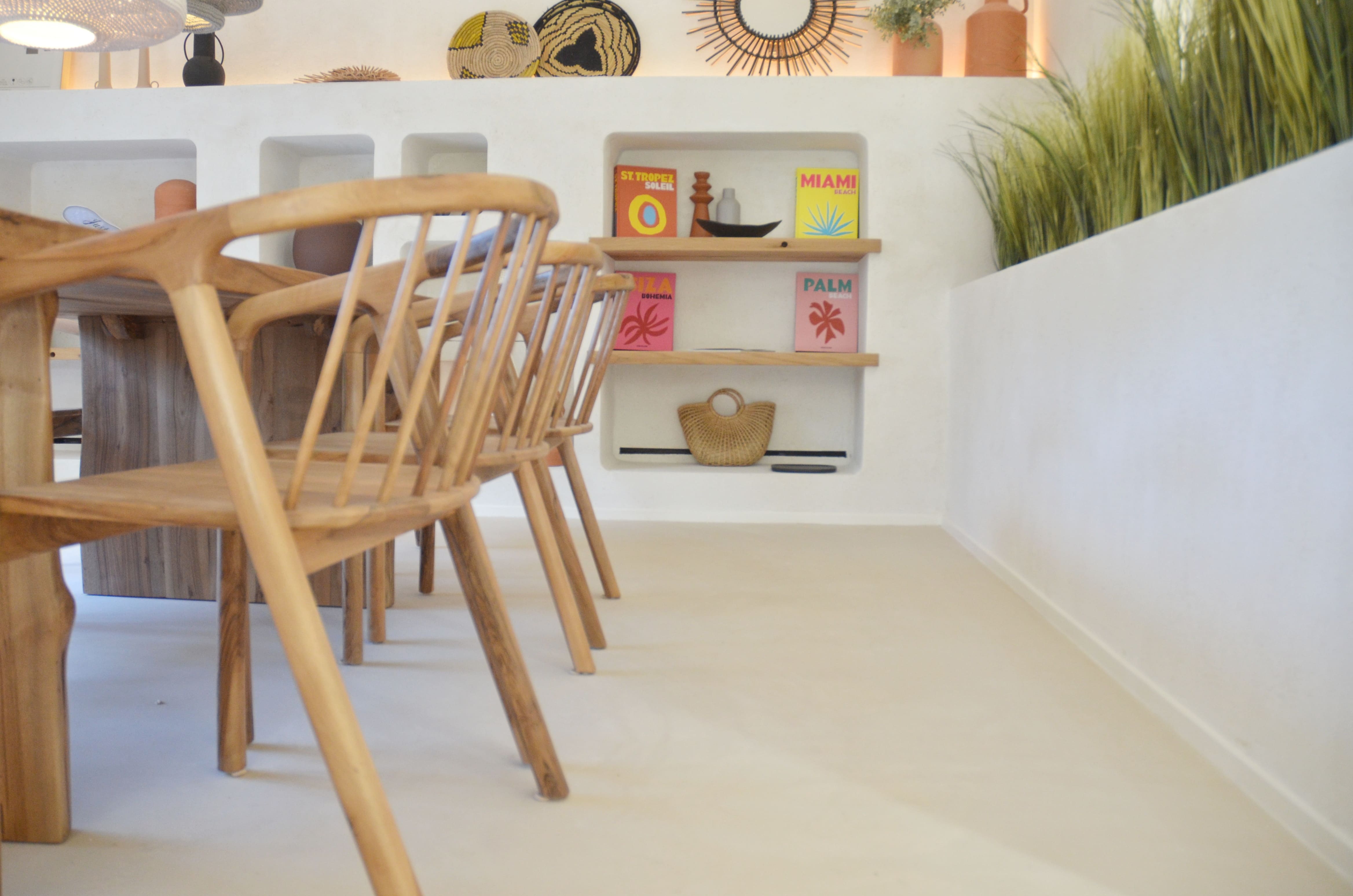 Photo de détails architecturaux marron de réalisation 24 - Agence Boris Folli - Architecture des Caps