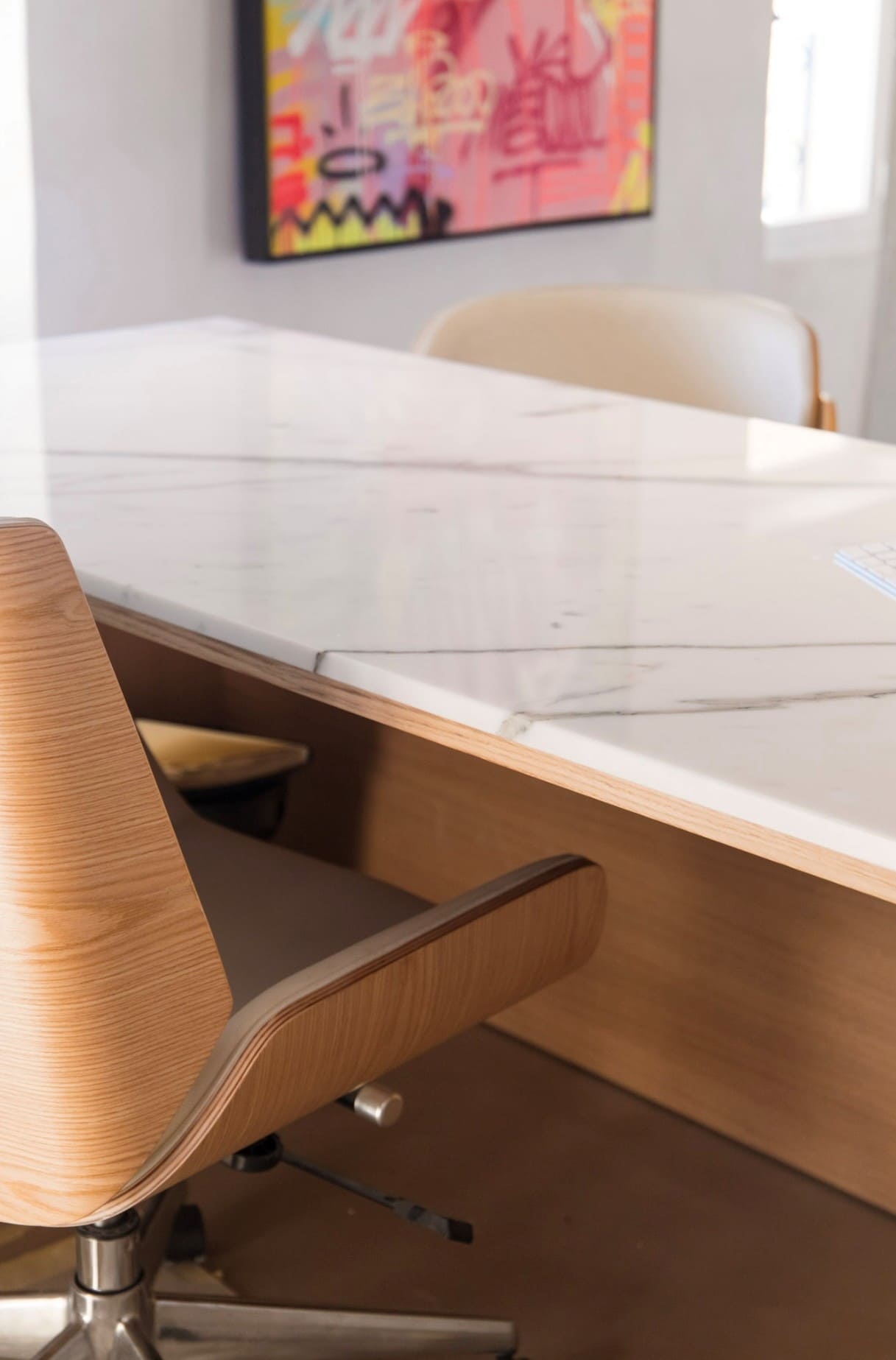 Photo de détails architecturaux marron de réalisation 42 - Agence Boris Folli - Architecture des Caps