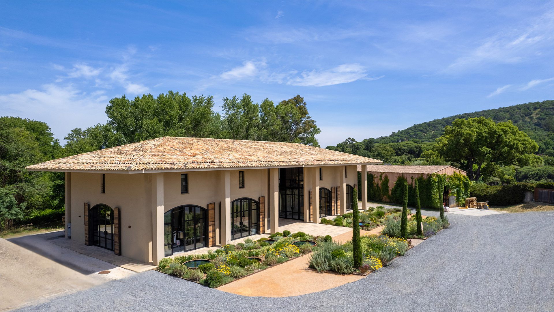 Construction, permis de construction, mission d'architecture pour un Domaine Tropez à Gassin - Image 2