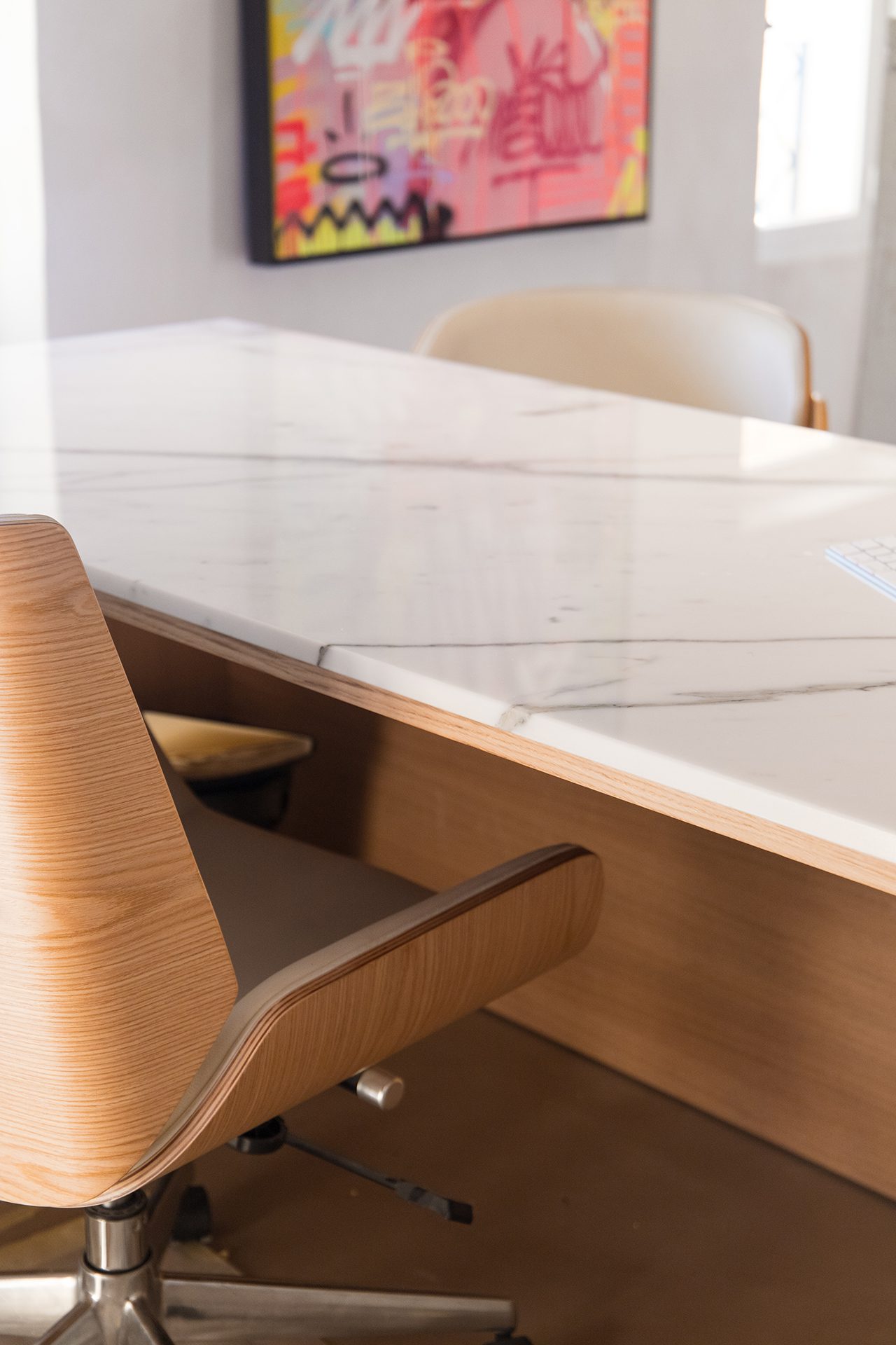 Amménagement intérieur de bureaux commerciaux à Gassin pour l'agence Boris Folli conception et maîtrise d'oeuvre Saint-Tropez et Architecture des Caps Gassin - Image 10